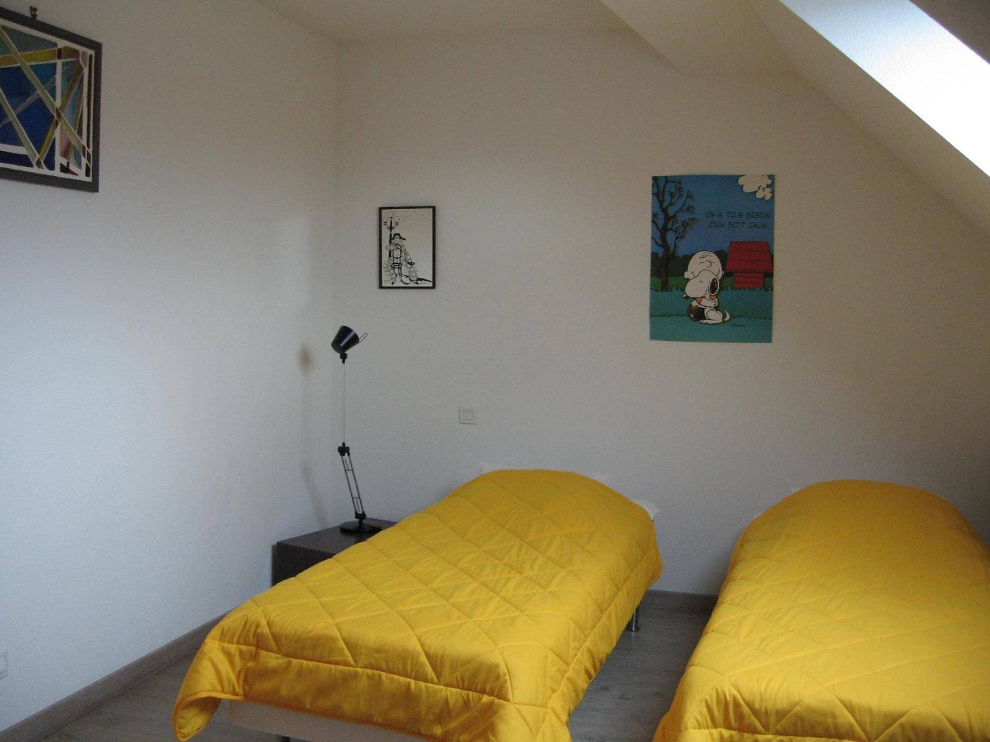 Chez Robert Et Catherine Dompierre-sur-Mont Exteriör bild